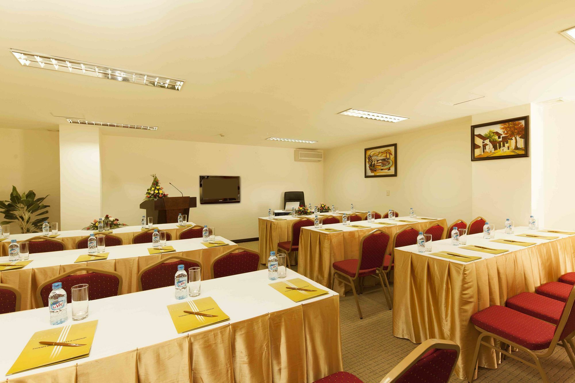 הו צ'י מין סיטי Ttc Hotel - Tan Binh מראה חיצוני תמונה