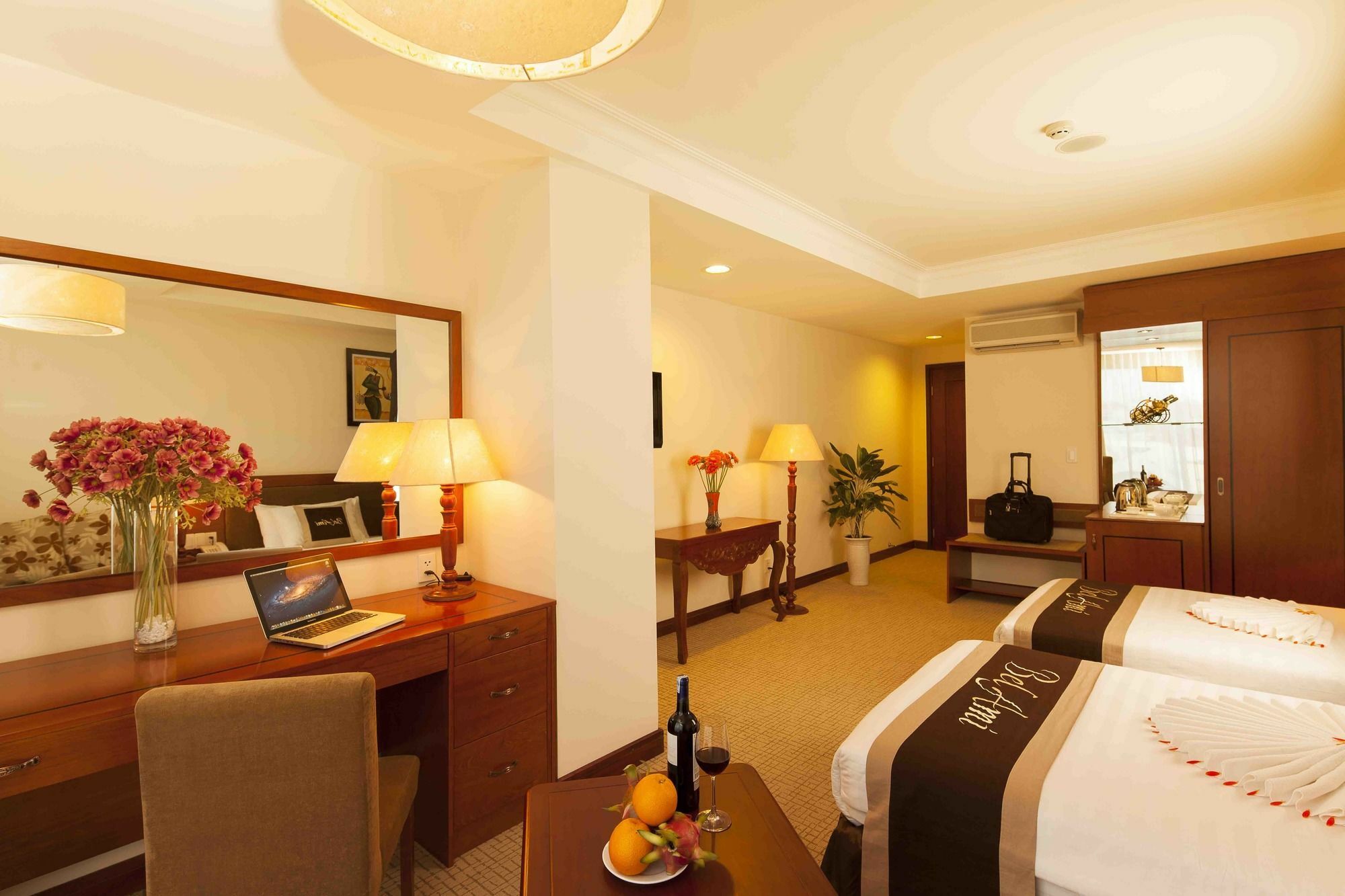 הו צ'י מין סיטי Ttc Hotel - Tan Binh מראה חיצוני תמונה