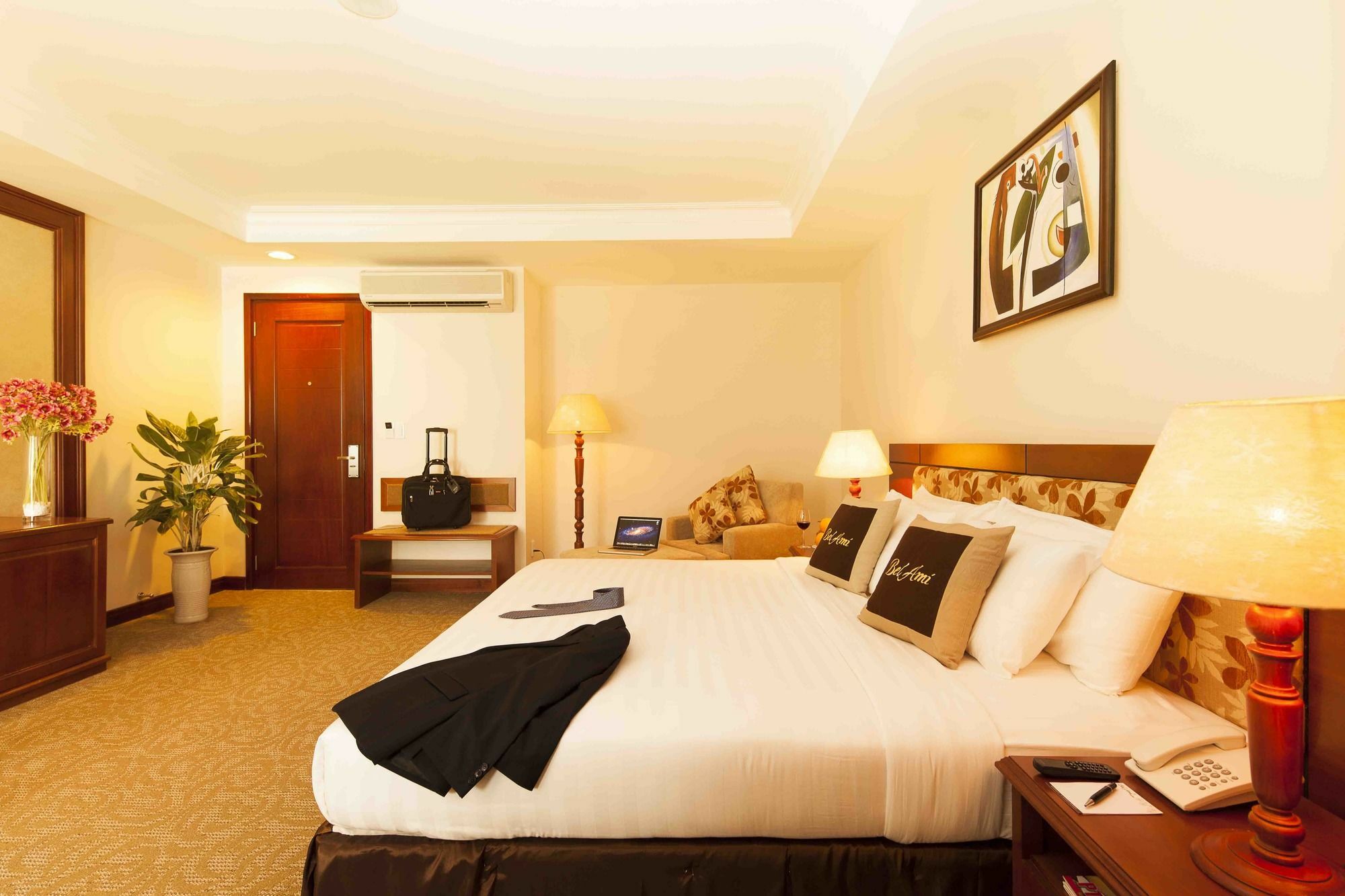 הו צ'י מין סיטי Ttc Hotel - Tan Binh מראה חיצוני תמונה